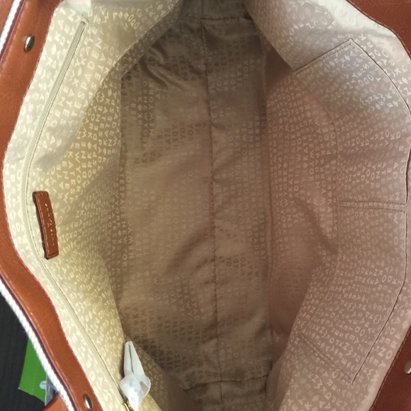 SPECIAL Kate Spade Magazine Tote - Picture 3 of 4