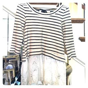 Anthropologie Blue/white Striped  Pull over.