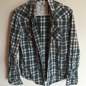 AMERICAN EAGLE PLAID SHIRT