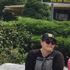 Meet your Posher, Gigi