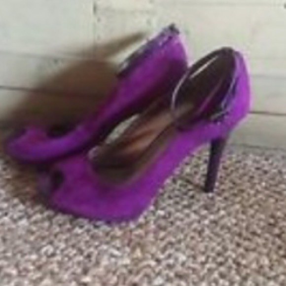 🎉❤️HOST PICK🎉 BCBGENERATION BRAND 💯 LEATHER SUEDE HIGH HEELS OPEN TOE PUMPS - Picture 5 of 10