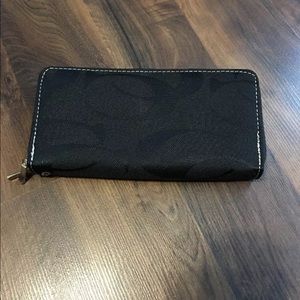 Double Zip Wallet