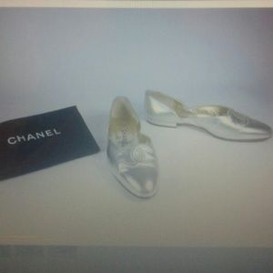 Chanel gold leather logo flats Chanel gold leather logo flats