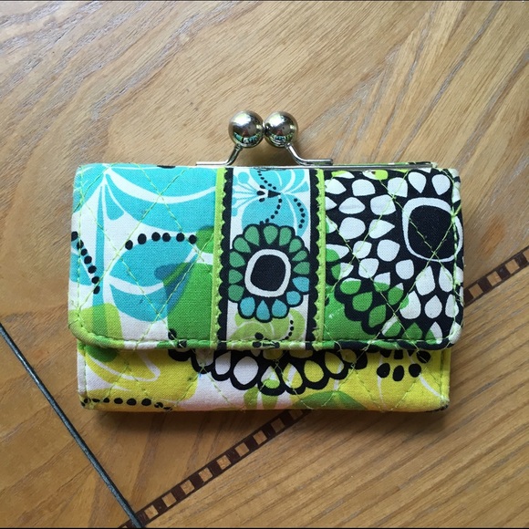 CLOSET CLOSING SALE! Vera Bradley