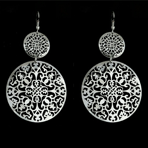 NEW GOLD OR SILVER EARRINGS - Picture 2 of 3