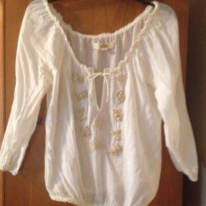 Hollister peasant top size small. 100% cotton