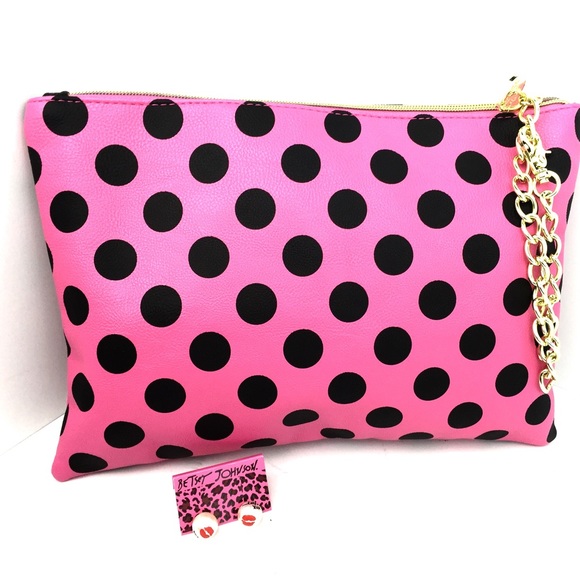 Gorgeous betsey Johnson large pouch and earrings! - Picture 3 of 4