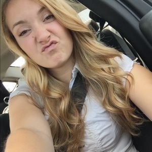 Meet your Posher, Jessica