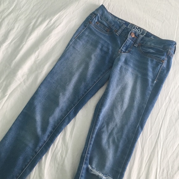 Cute skinny jeans/leggings size 0reg - Picture 2 of 3