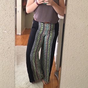 High wasted patterned (floral/geometric) pants!
