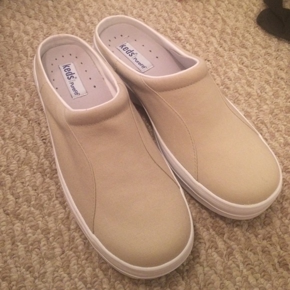 Keds PureFit Cream Shoes (Size 8.5M)
