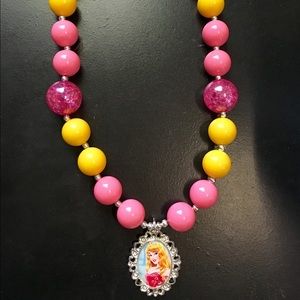 Little girls chunky necklace