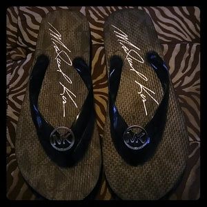 Michael Kors Flip Flop Thong Sandals Size 7