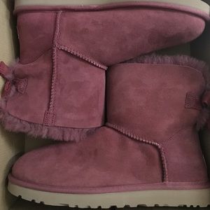 On Hold Until Wednesday ❗️