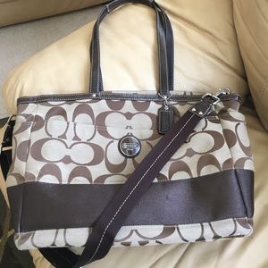 RESERVED LISA  tote or diaper bag  w/ STRAP F15188