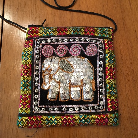 Sequin elephant little purse