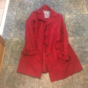 Steve Madden red rain/overcoat