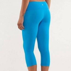 Lululemon Wunder Under Cropped Reversible Leggings