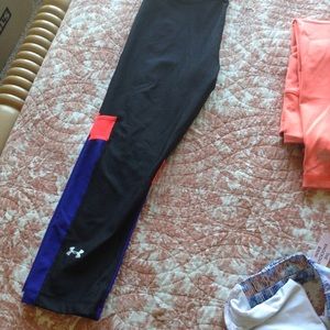 Under Armour work out pants!