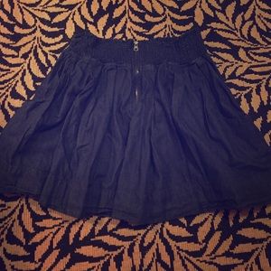 Dark denim flowing skirt with pockets!!