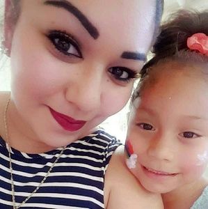 Meet your Posher, Elsy