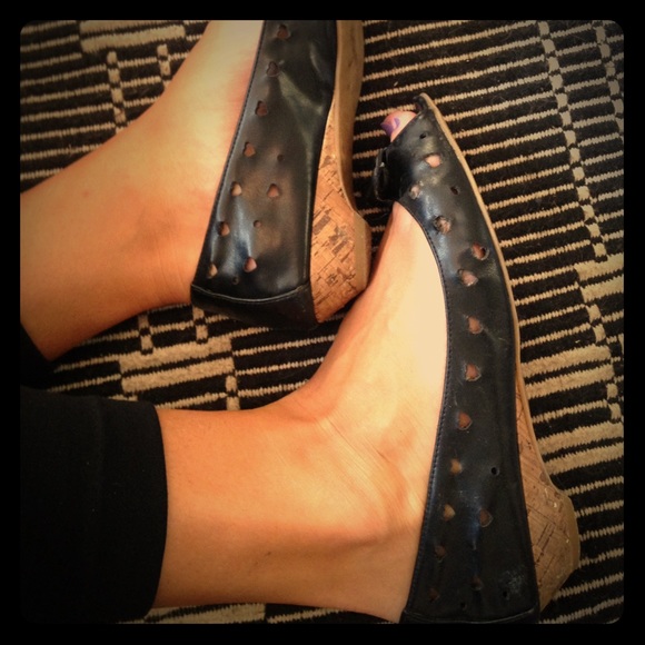 Black open-toe flats