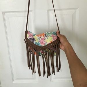 Fringe cross over purse