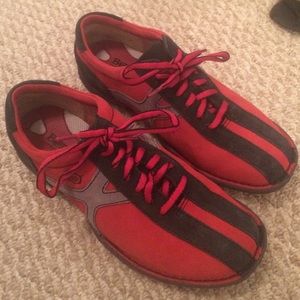 Born Autumn Red Sneakers (Size 8.5M)