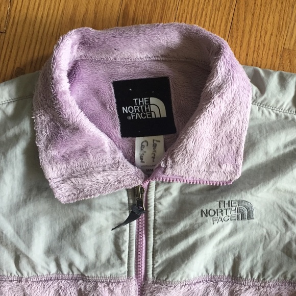 The North Face Other - Girls North Face jacket. 🍃