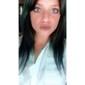 Meet your Posher, Kimberly