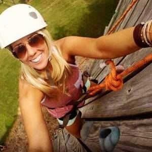 Meet your Posher, Ansley