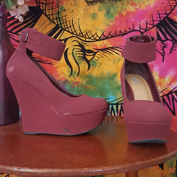 Charlotte Russe Oxblood Ankle Strap Wedges - Picture 1 of 2