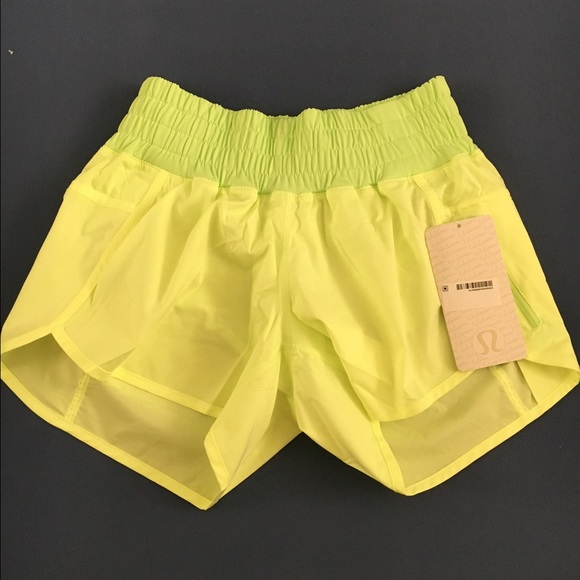 Lululemon Tracker Shorts II, size 6.
