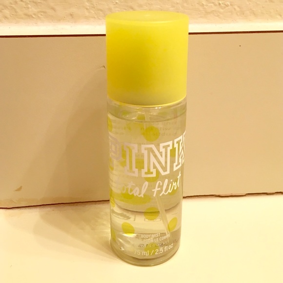 PINK Total Flirt Body Mist
