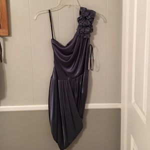 GREY SILKY ONE SHOULDER DRESS