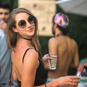 Meet your Posher, Cassie