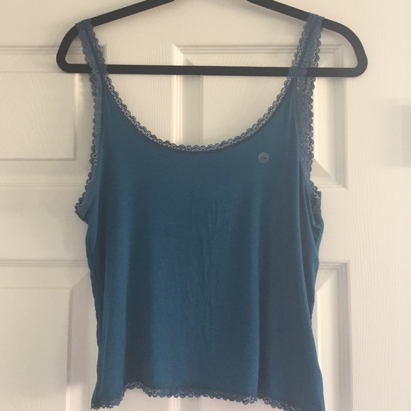 American Eagle Outfitters Tops - AEO cropped tank top American Eagle Outfitters Tops - AEO cropped tank top