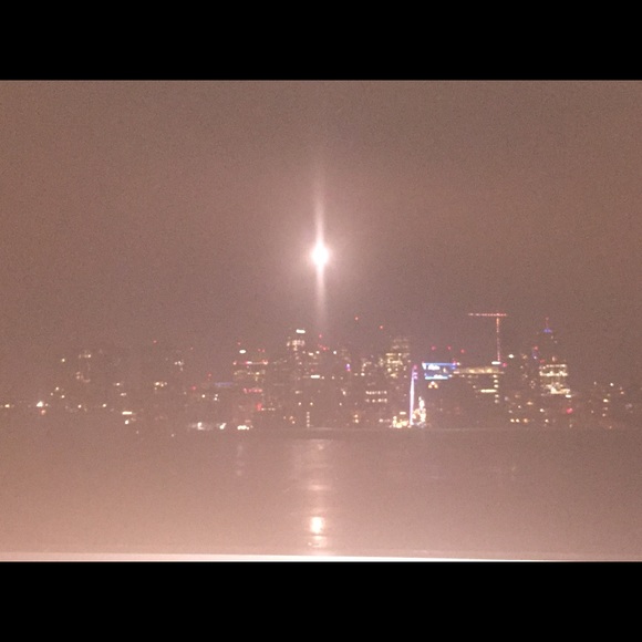 Meet your Posher, Amanda - Picture 2 of 4