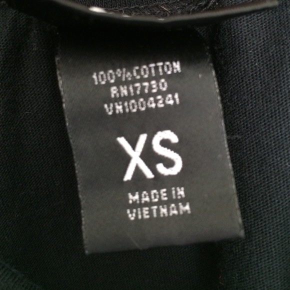 Skirt - Picture 3 of 4