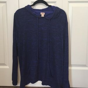 Long sleeved sweater with open back