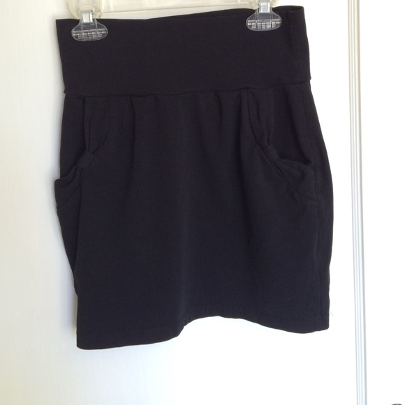 Skirt - Picture 1 of 4