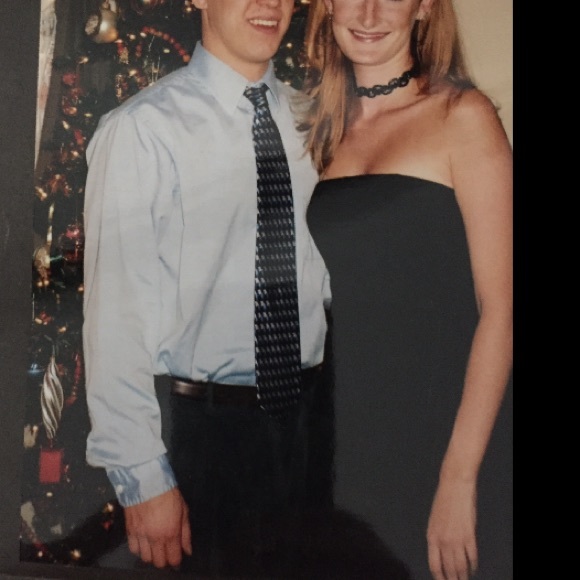 Amazing LBD!!! - Picture 2 of 4