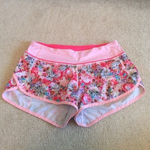 LuluLemon Speed Short