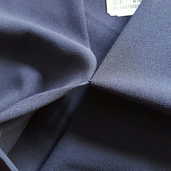 🚫SOLD Forever21 Wrap front blouse - Picture 4 of 4