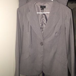 Work office matching top and pants suit