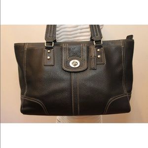 ⛔️SOLD⛔️ Like New COACH Hamilton Pebbled Leather