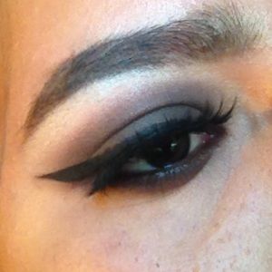 Meet your Posher, Daniela