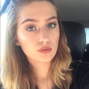 Meet your Posher, Cierra