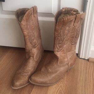 Coconut cowgirl boots