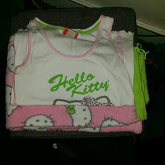 Hello Kitty, Pajamas